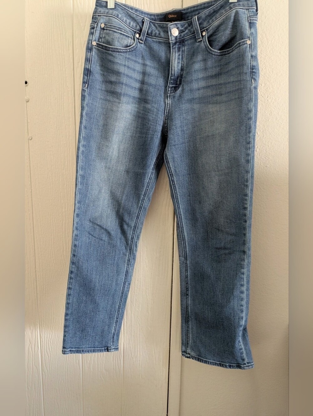 Quince Denim Jeans Size 30. Classic everyday style with a traditional zip